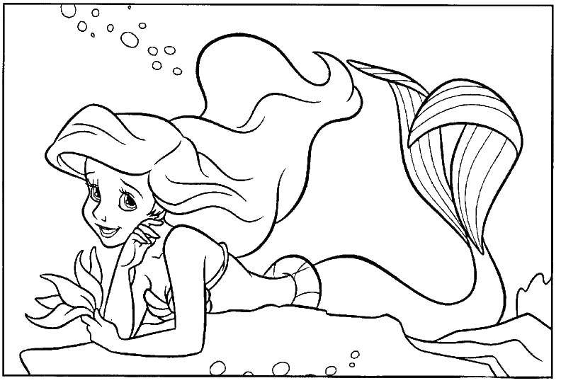 Название: Раскраска Ариэль под водой. Категория: Для девочек. Теги: РУсалочка, Ариэль, Дисней, русалка.