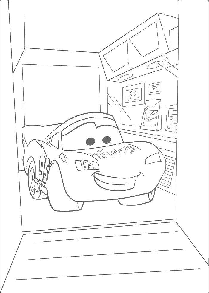Coloring Lightning McQueen #95 in the truck. Category Wheelbarrows. Tags:  cars, Makvin.