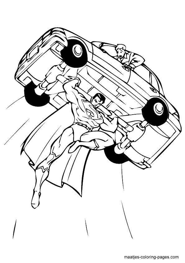 Розмальовки  Супермен підняв автомобіль. Завантажити розмальовку Комікси, Супермен.  Роздрукувати ,Комікси,