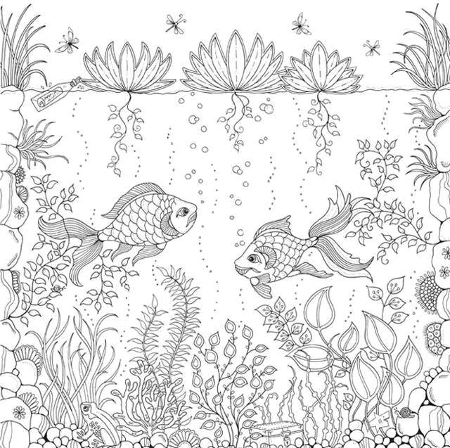 Название: Раскраска Две золотые рыбки плавают под водой среди красивых водорослей. Категория: узоры. Теги: Подводный мир, золотая рыбка.