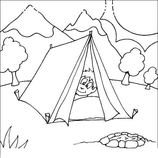 Название: Раскраска Мальчик в палатке. Категория: Природа. Теги: мальчик, палатка.