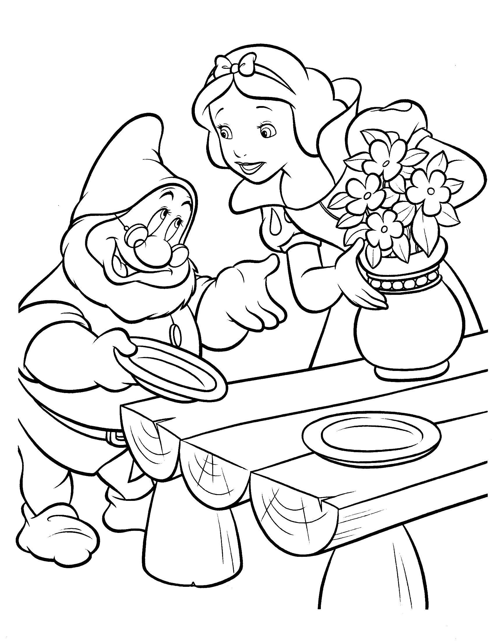 Coloring Snow white and dwarf. Category snow white. Tags:  snow white, dwarf, fairy tales.