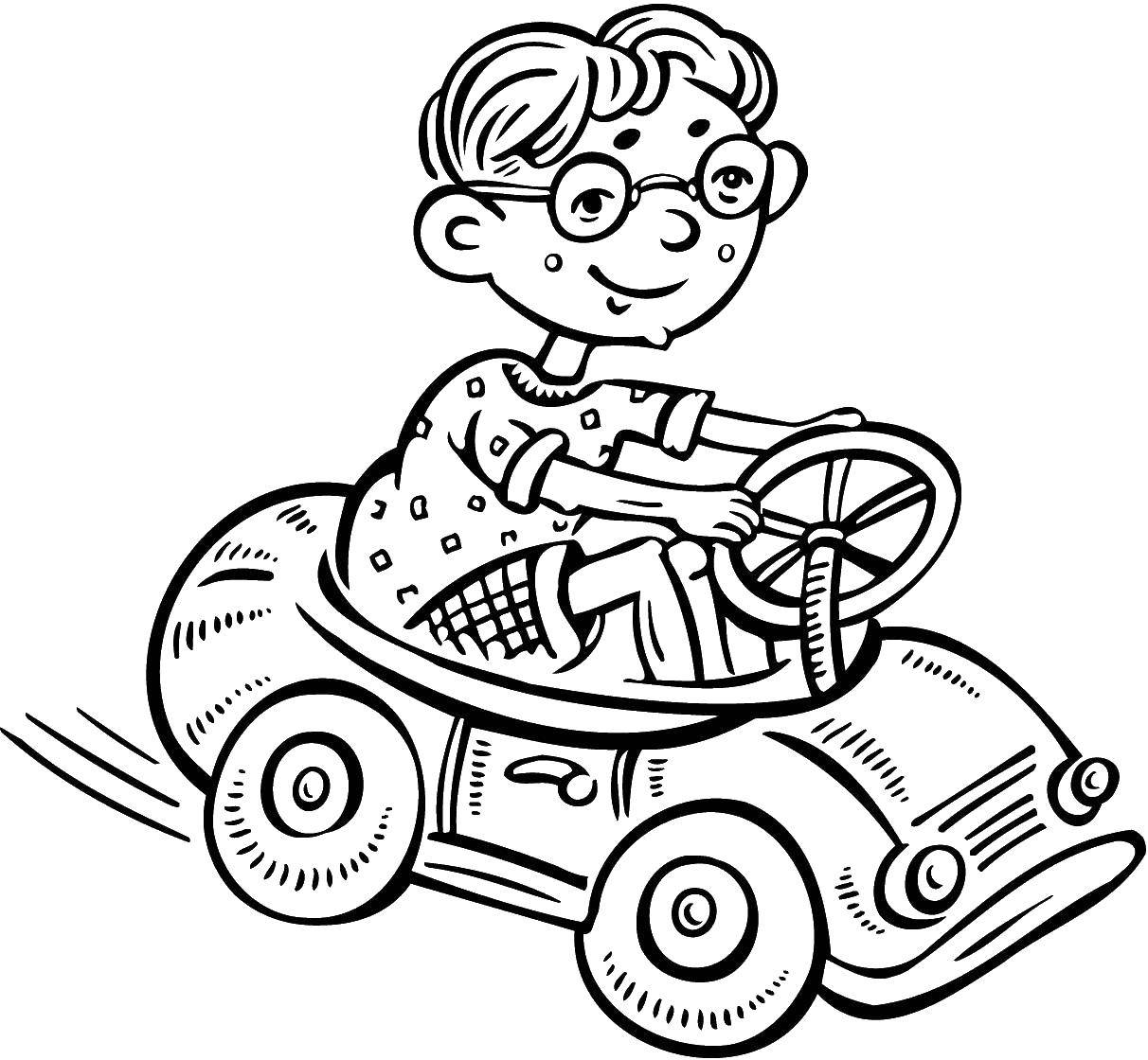 Название: Раскраска Мальчик катается на игрушечной машинке. Категория: Для мальчиков. Теги: Мальчик, машина.