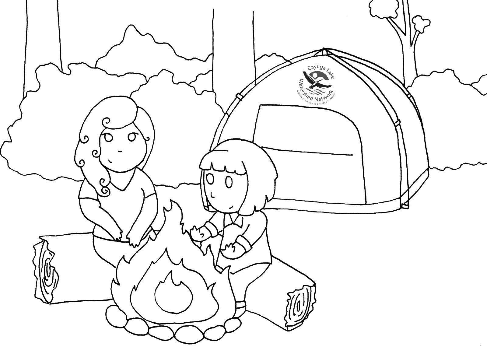 Название: Раскраска Мама и дочка у палатки. Категория: Отдых на природе. Теги: мама, дочка, палатка, костер.