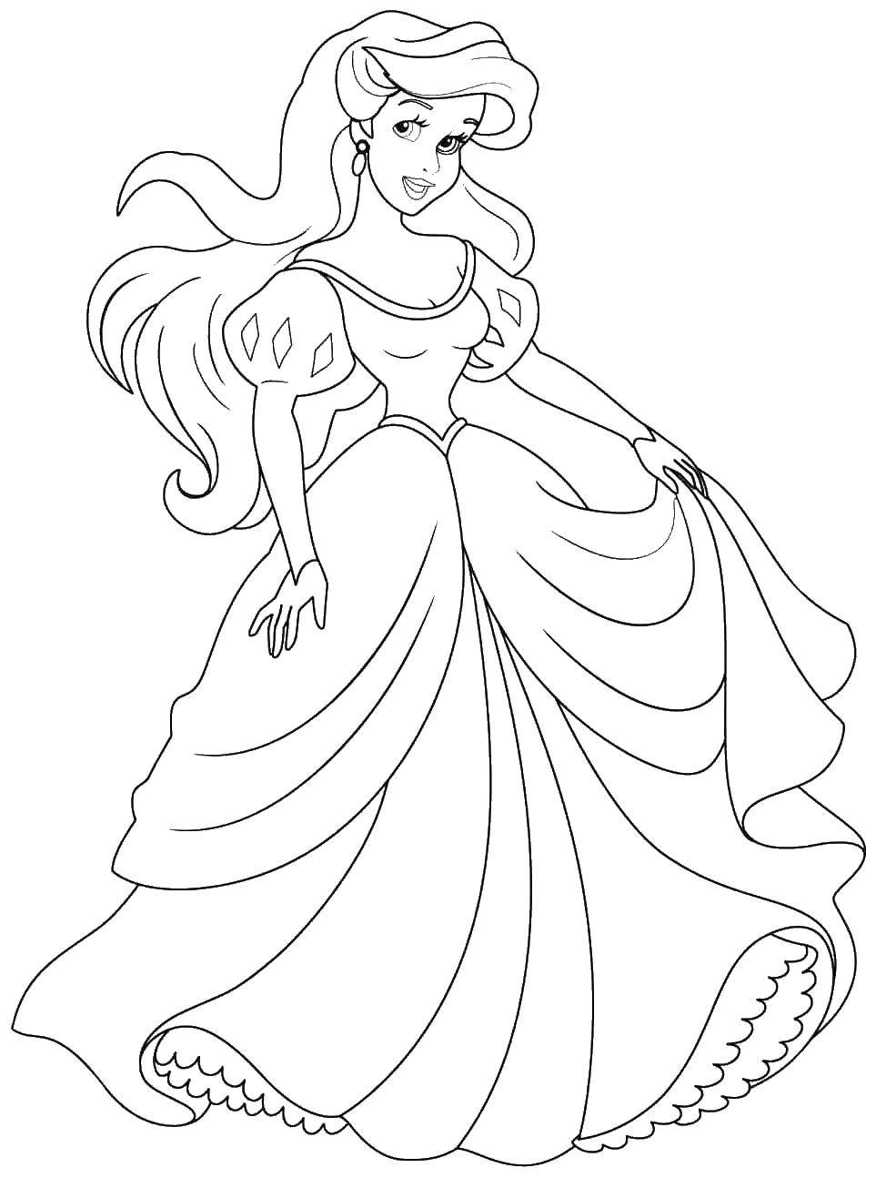 Раскраска Принцесска в пышном платье Скачать ,принцессы, платья, девочки,.  Распечатать 