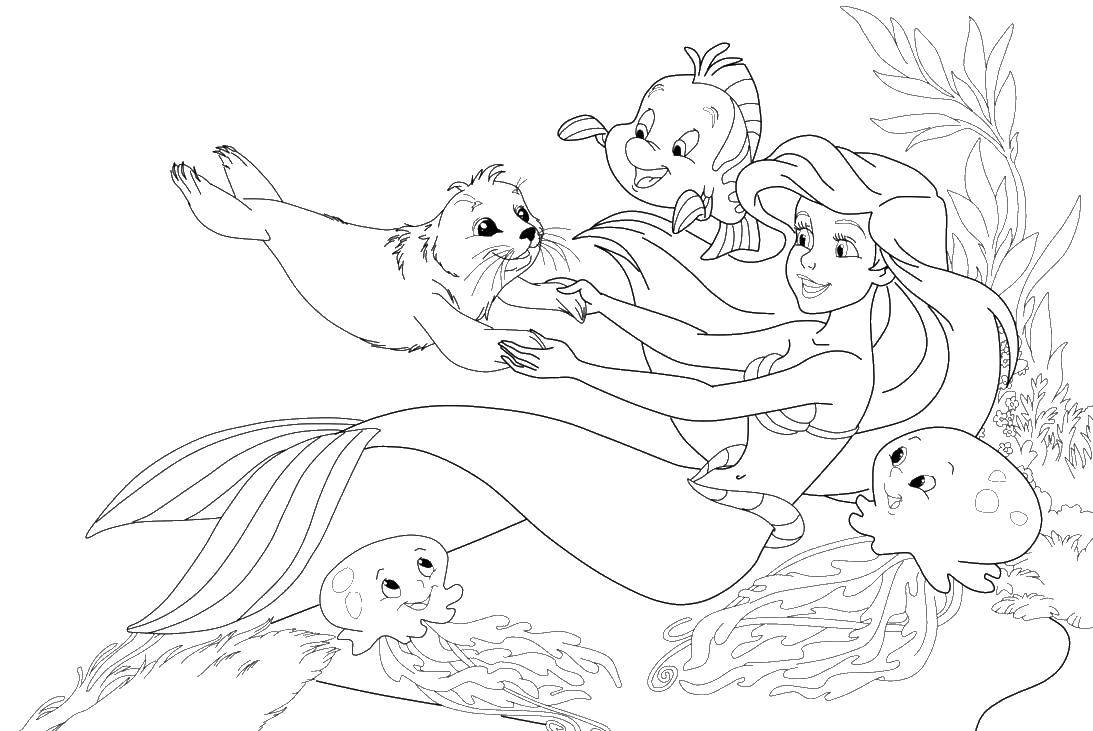 Название: Раскраска Ариэль играет играет с морскими животными. Категория: русалочка ариэль. Теги: Ариэль, русалка.