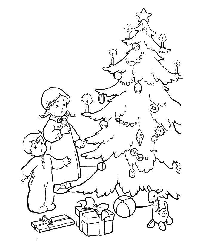 Название: Раскраска Дети нашли подарки у елки. Категория: люди. Теги: дети, елка.