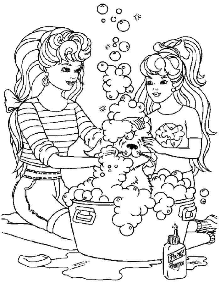 Раскраска Барби и ее подружка дурачатся