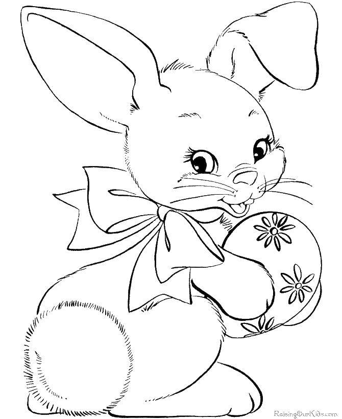 Название: Раскраска Пасхальный кролик держит яичко. Категория: кролик. Теги: кролик, Пасха, яйца.